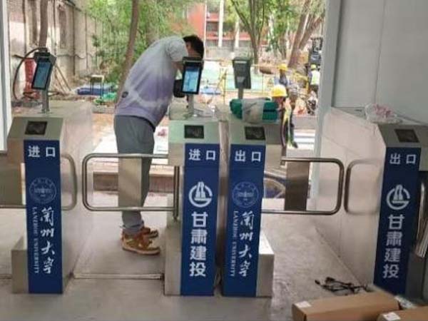 兰州大学校园人脸识别门禁系统